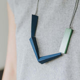 Quadrangle Q1 Adjustable Necklace / Blue Mix