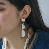 Semi Mismatch Earrings / Snow White