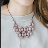 Seed Interlace Adjustable Necklace / Pink