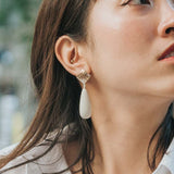 Droplet Earrings / Snow White
