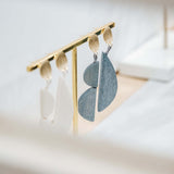 Semi Mismatch Earrings / Lilac