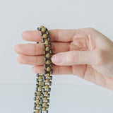 Seed Single Necklace / Grey