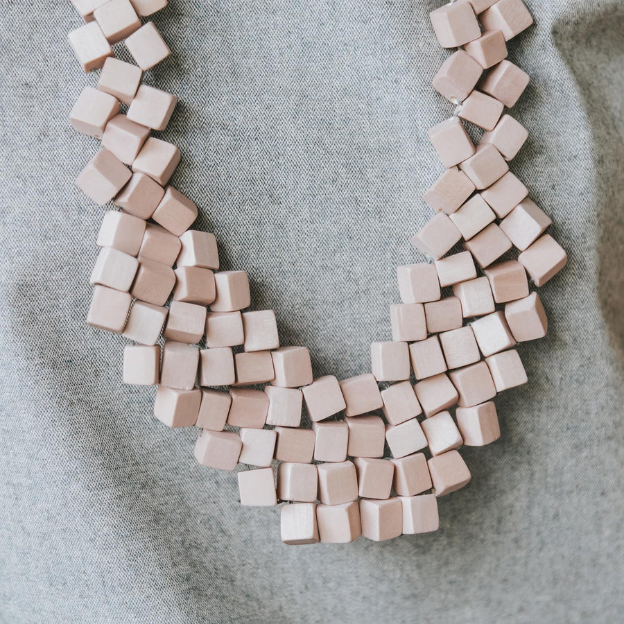 Cube Adjustable Necklace / Pink