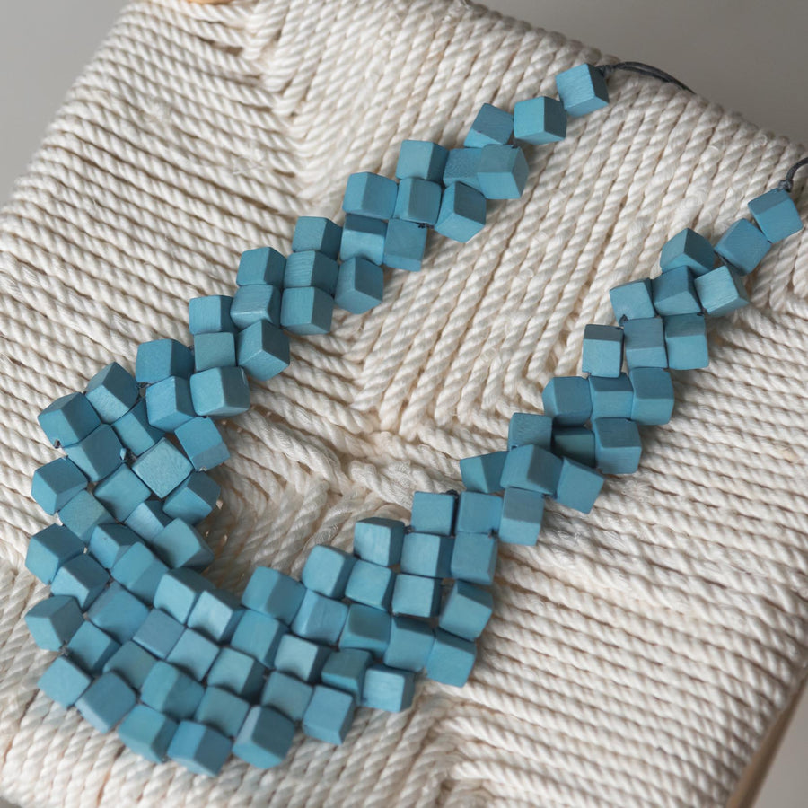 Cube Adjustable Necklace / Blue