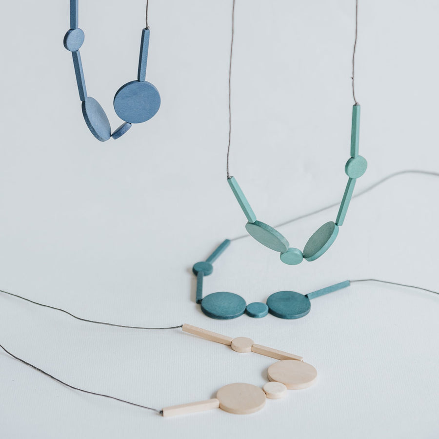 Mia Series 3 Necklace / Milk