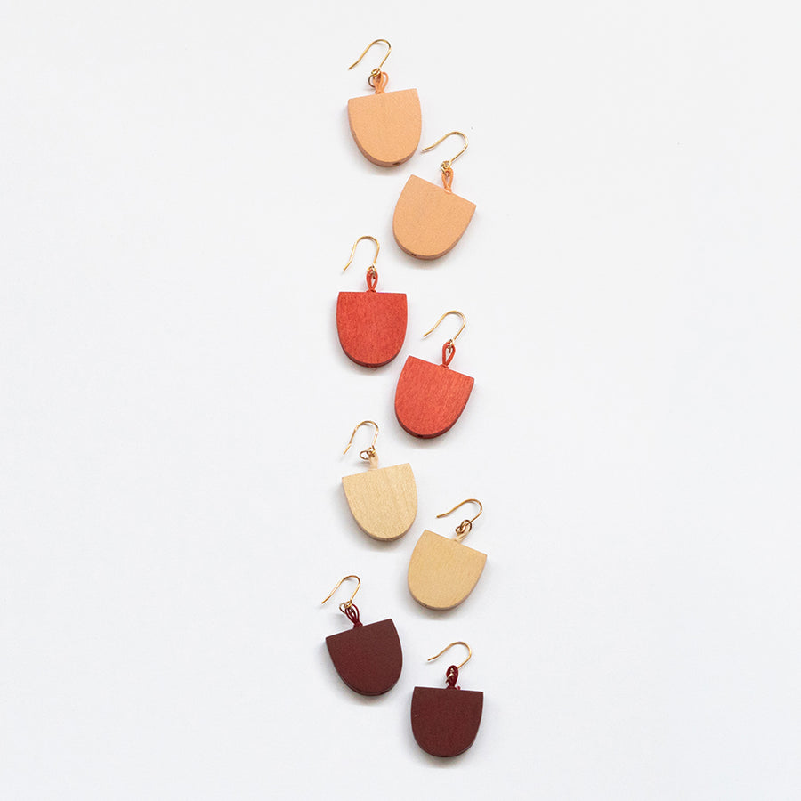 Mia Series 4 Earrings / Spade Orange